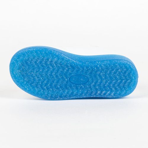 Nähen Sie Sportschuhe mit Klettverschluss und glänzender Sohle