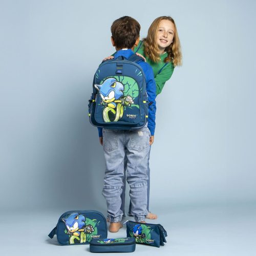 Sonic este dependent de droguri