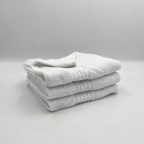 Prosop alb de calitate premium hotel din material 500GSM 50x100 cm