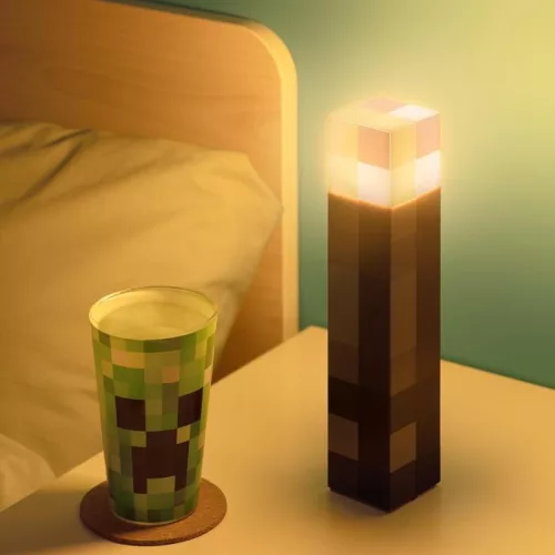 Iluminare de perete pentru lanternă Minecraft