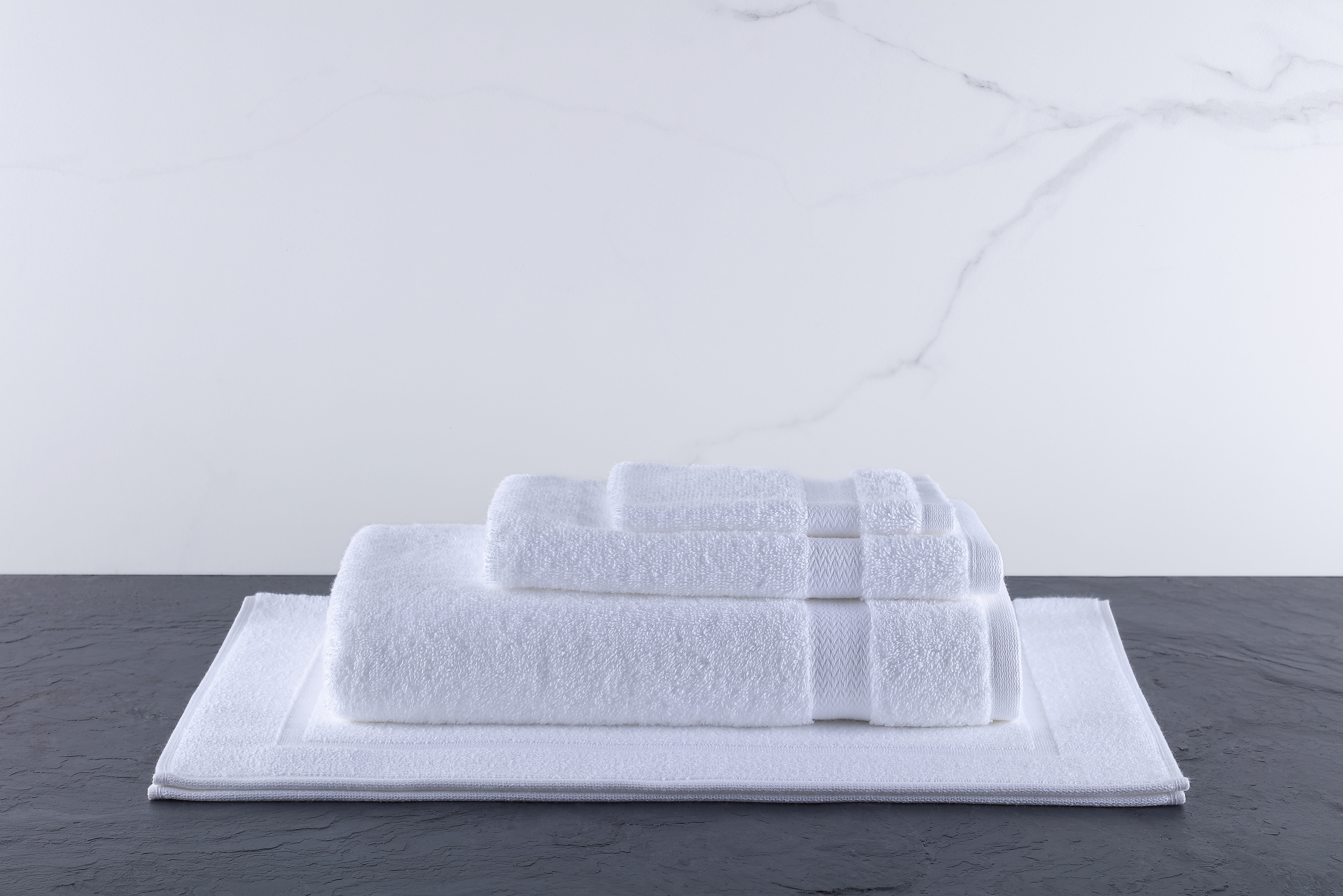 Törölközők, frottír áruk